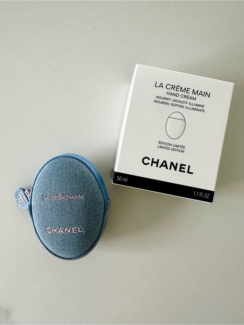 Chanel LA CRÈME MAIN Denim